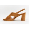 536 - VELOURS - CAMEL